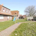 With 2 Bedrooms Nyaraló