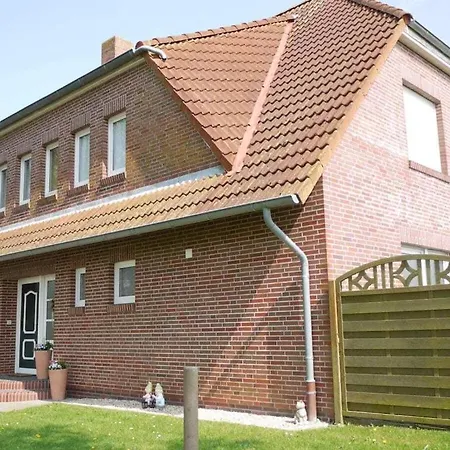 With 2 Bedrooms Ferienhaus Neßmersiel